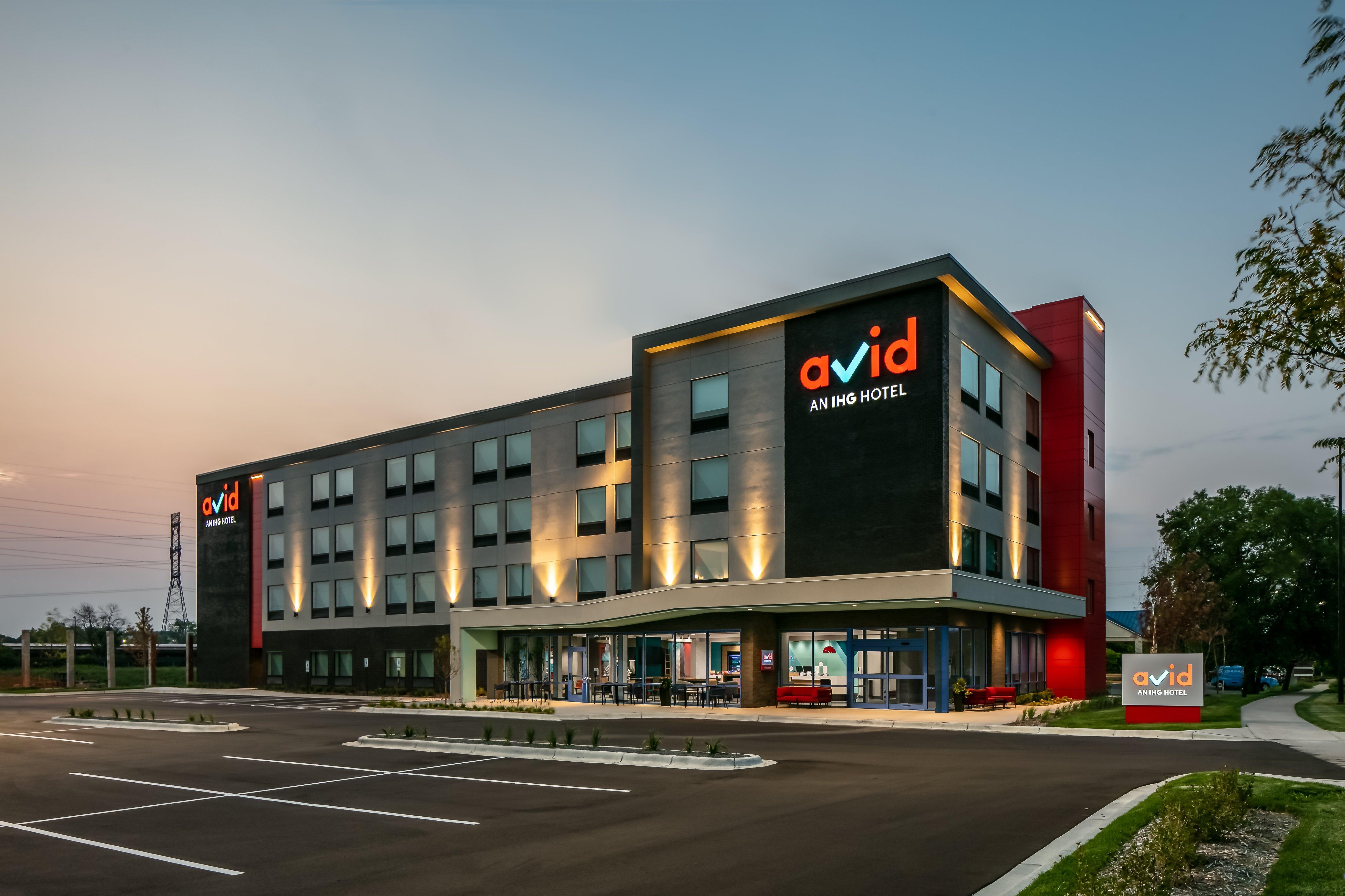 Avid Hotels - Roseville - Minneapolis North, An Ihg Hotel Extérieur photo